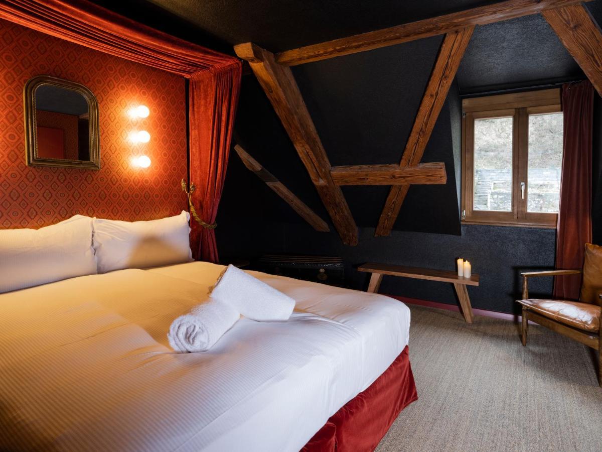 Peanut Medieval Lodge Saint-Ursanne Eksteriør billede